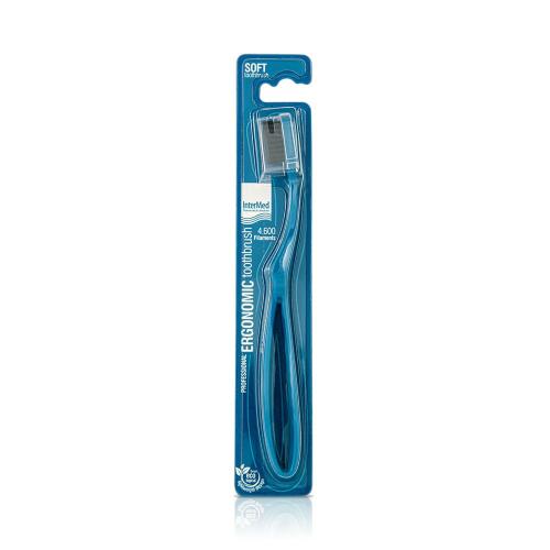 Intermed Professional Ergonomic Toothbrush Soft Επαγγελματική Εργονομική Οδοντόβουρτσα Μαλακή, 1 Τεμάχιο - μπλε