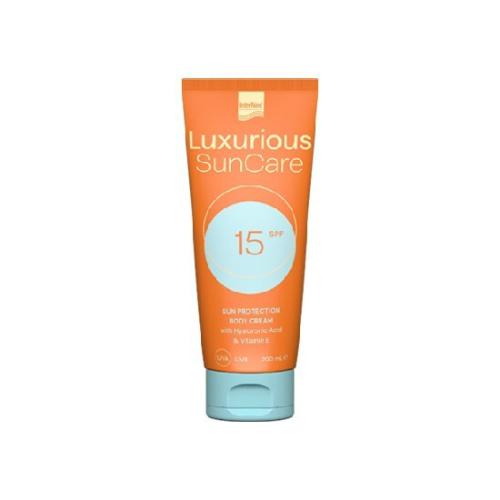 INTERMED Luxurious Sun Care Body Cream With Vitamin E SPF15 200ml