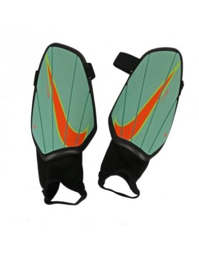 Shin Pads Nike Charge Y SP2165379