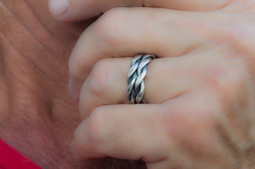 Braided ασημένιο δαχτυλίδι