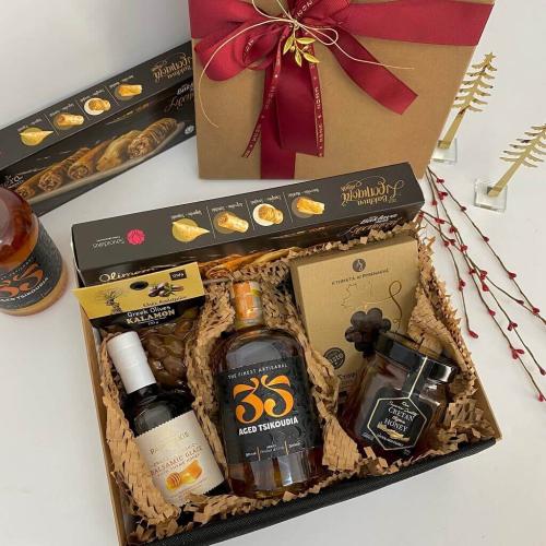 Rich Flavors of Crete - Christmas Gift Box
