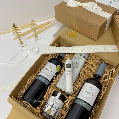 Wine Tasting & Cretan Cuisine Essentials Christmas Gift
