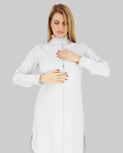 Ριγέ γυναικείο φόρεμα με βολάν στο λαιμό και στα μανίκια 47% βαμβάκι