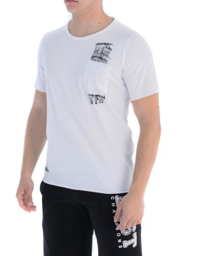 Ανδρικό κοντομάνικο loose μπλουζάκι σε λευκό χρώμα