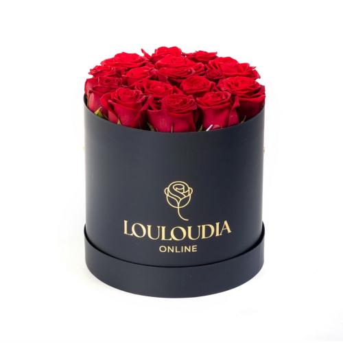 Μαύρο Κουτί με 15 Κόκκινα Τριαντάφυλλα 20x22cm