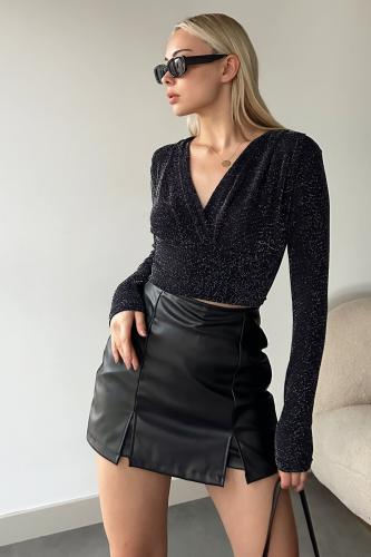 Trend Alaçatı Stili Women's Black Double Breasted Collar Silvery Crop Blouse