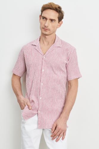 AC&Co / Altınyıldız Classics Men's White-burgundy Comfort Fit Relaxed Cut Mono Collar Seersucker Striped Shirt