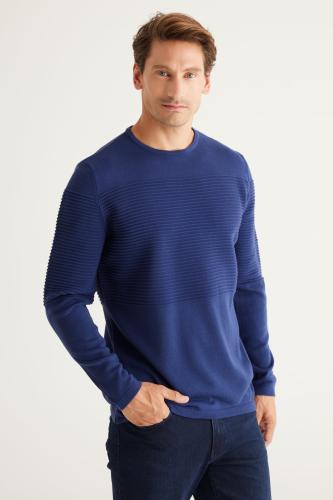 AC&Co / Altınyıldız Classics Men's Indigo Anti-pilling, Anti-Pilling, Standard Fit Crew Neck Textured Knitwear Sweater.