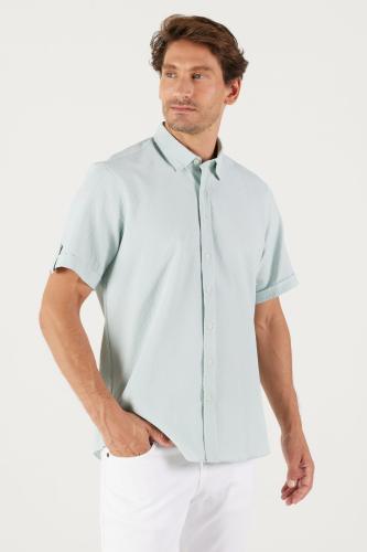 AC&Co / Altınyıldız Classics Men's Green Slim Fit Slim Fit Shirt with Hidden Buttons and Short Sleeves.
