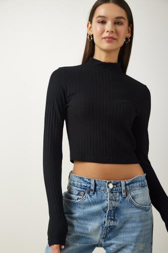 Happiness İstanbul Women's Black Turtleneck Ribbed Crop Knitted Blouse