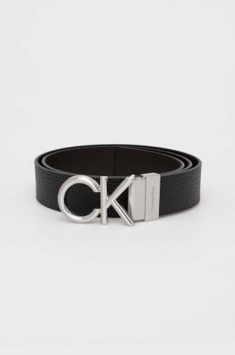 Αναστρέψιμη δερμάτινη ζώνη Calvin Klein χρώμα: μαύρο