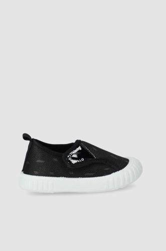 Παιδικά πάνινα παπούτσια Coccodrillo χρώμα: μαύρο