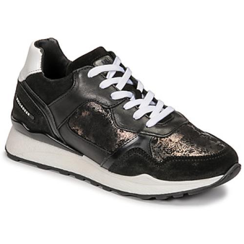 Xαμηλά Sneakers Bullboxer 939004E5C_BLWH